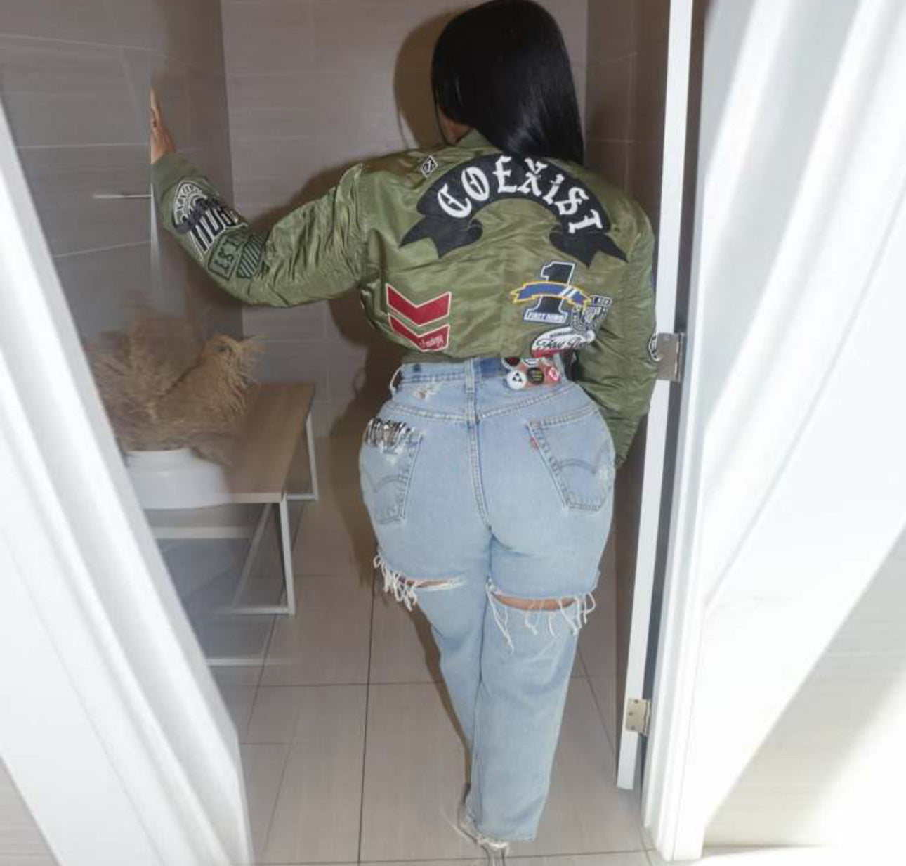 Lazi Jacket